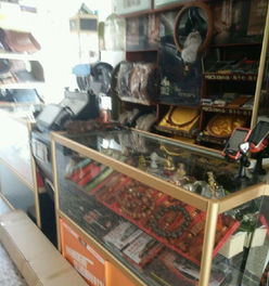 鈦合金展柜定制安裝與五金產(chǎn)品批發(fā)零售一站式服務(wù)